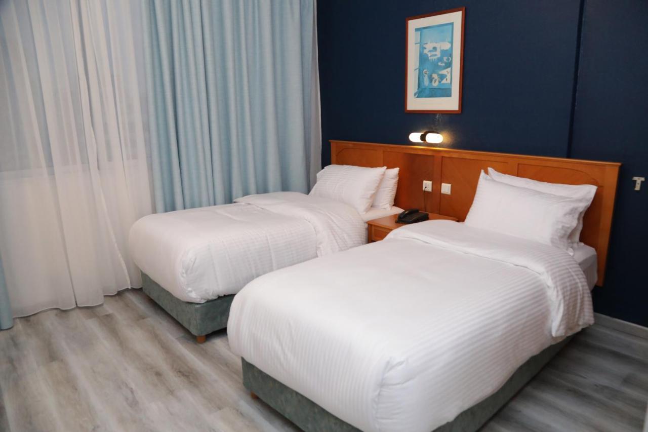 El Sheikh Suites Hotel Beiroet Buitenkant foto