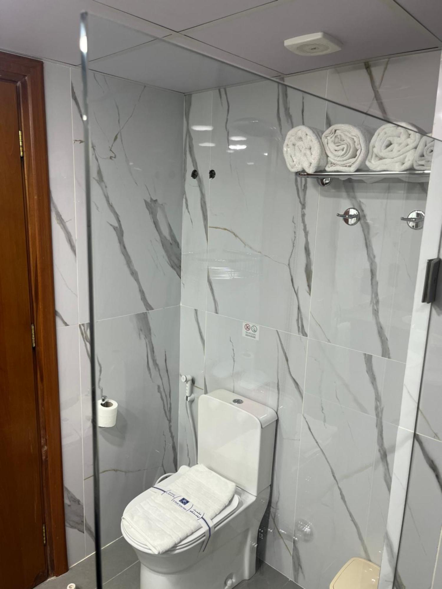 El Sheikh Suites Hotel Beiroet Buitenkant foto
